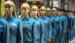 除了具备充气娃娃的所有